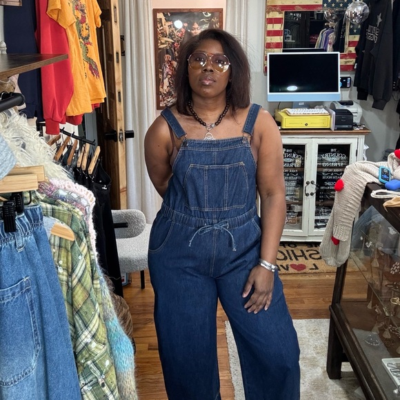 Gwen Denim Tie Back Overalls - Picture 4 of 6